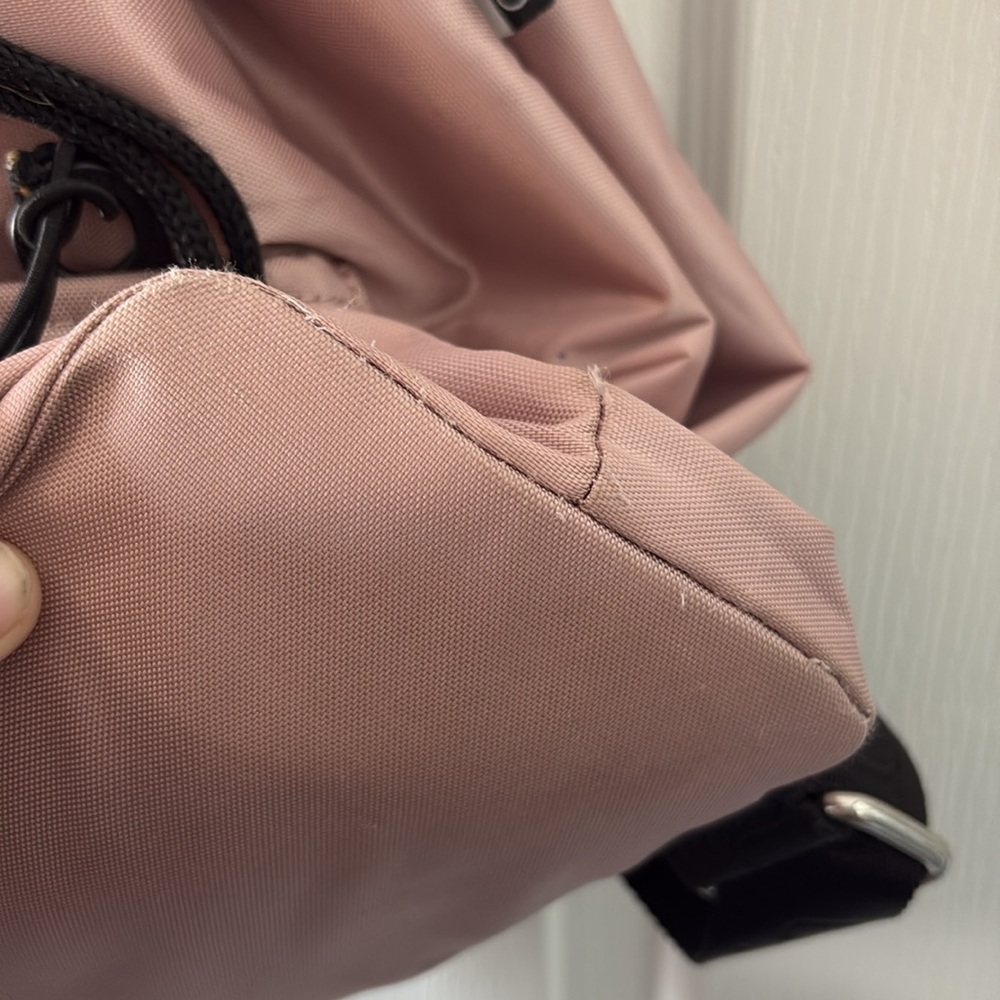 Calvin Klein back pack - Picture 4 of 10